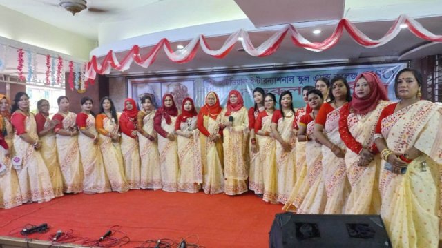 আইডিয়াল ইন্টারন্যাশনাল স্কুল এন্ড কলেজে নজরুল-রবীন্দ্রজয়ন্তী উদযাপন | স্কুল নিউজ 