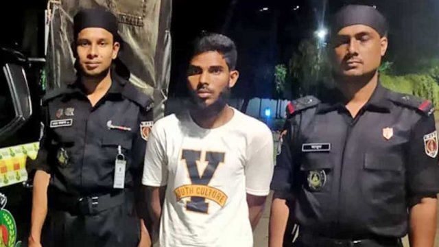ছাত্রকে ধর্ষণের পর বাথরুমে ঝুলিয়ে দিয়েছিলেন শিক্ষক : র‍্যাব | মাদরাসা নিউজ 