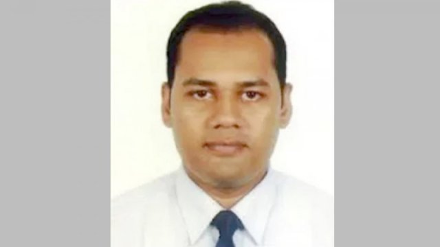 নামজারিতে ঘুষের টাকা নির্ধারণ : এসিল্যান্ডের বিরুদ্ধে তদন্ত কমিটি | বিবিধ নিউজ 