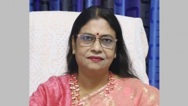 পাবলিক বিশ্ববিদ্যালয়ের প্রথম নারী রেজিস্ট্রার পেলো বুটেক্স | বিশ্ববিদ্যালয় নিউজ 
