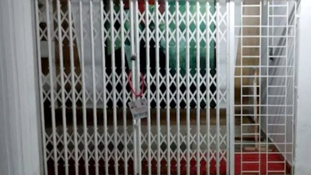 JnU new campus protest: Students lock down administrative building