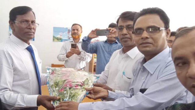 সরকারি কাউখালী মহাবিদ্যালয়ে নতুন অধ্যক্ষের যোগদান | স্কুল নিউজ 