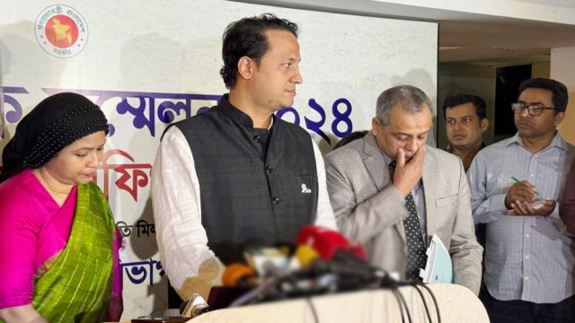 নতুন শিক্ষাক্রম নিয়ে শিক্ষামন্ত্রীকে যা বললেন ডিসিরা | বিবিধ নিউজ 