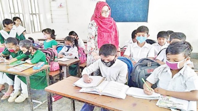 সরকারি নয়, বেসরকারি শিক্ষা প্রতিষ্ঠানে শিক্ষার্থী বেশি | স্কুল নিউজ 