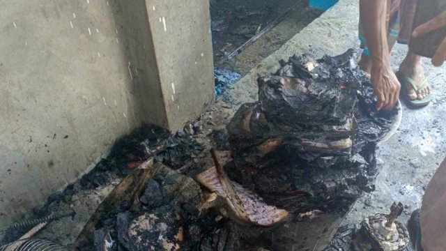 দুই শতাধিক মাদরাসাছাত্রের শিক্ষা উপকরণ পুড়ে ছাই | মাদরাসা নিউজ 