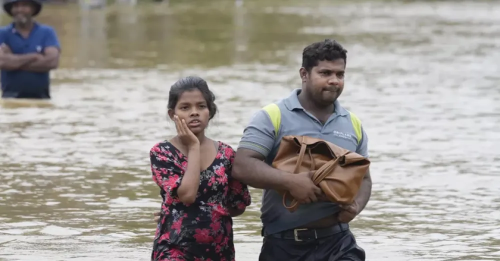 6 districts may be hit by floods within 2 3 days