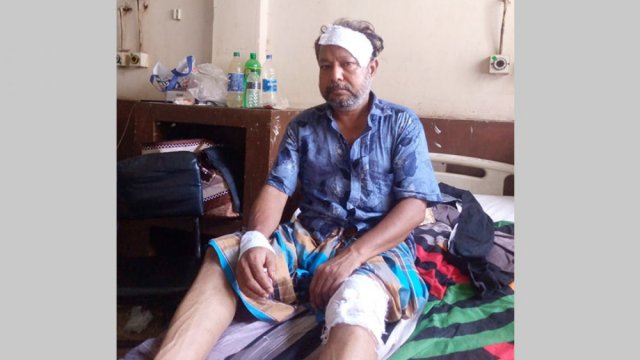 মাদরাসা শিক্ষকের বিরুদ্ধে অফিস সহকারীকে পে*টানোর অভিযোগ | মাদরাসা নিউজ 