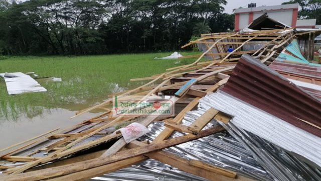 পনেরো মিনিটের ঝড়ে বাউফলে ব্যাপক ক্ষয়ক্ষতি | Photo Album নিউজ 