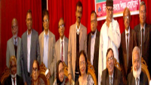 সুশিক্ষিত জাতি গঠনে বিসিএস অবসরপ্রাপ্ত শিক্ষকদের কাজে লাগান : প্রফেসর নোমান | বিসিএস নিউজ 