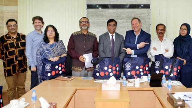 DU seeks US assistance to build new dormitory for female students | University News 