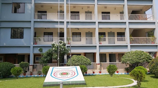 শহীদ বীর-উত্তম লে. আনোয়ার গার্লস কলেজে ছাত্রী ভর্তি বিজ্ঞপ্তি | ভর্তি নিউজ 