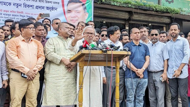 আওয়ামী দোসররা প্রতিটি সেক্টরে ওত পেতে আছে: রিজভী | বিবিধ নিউজ 