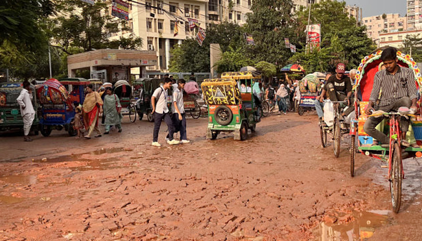 Road to Mugda Medical College in Deplorable Condition