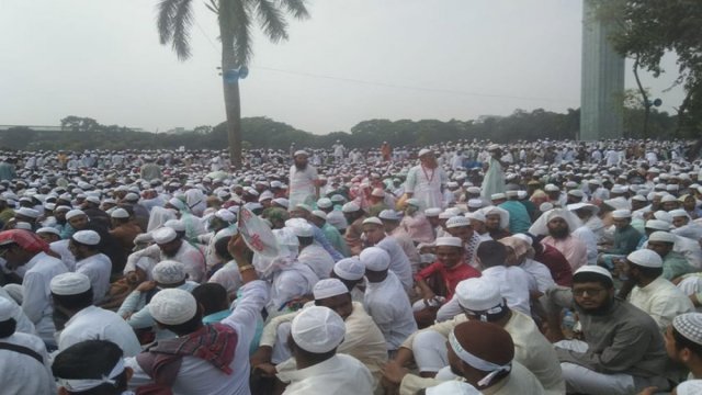 Thousands throng Suhrawardy Udyan for Olama Mashayekh rally | Aliya-Madrasa News 
