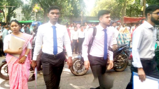 শিক্ষক নিবন্ধন ভাইভা: একাদশ দিনে যেসব প্রশ্নের মুখোমুখি | পরীক্ষা নিউজ 