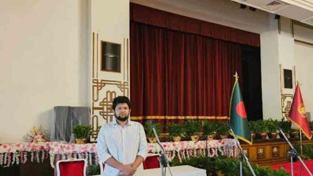 AL, Sheikh family should apologise for Mujib and Hasina&#39;s roles: Mahfuj Alam | Miscellaneous News 