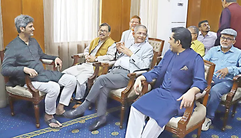 গণমাধ্যমের স্বাধীনতা রক্ষায় সব দলের ঐকমত্য