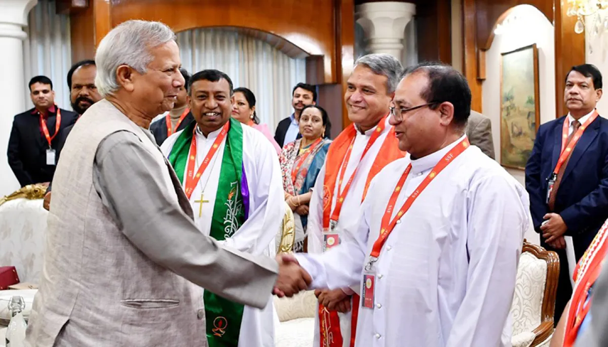 Ca exchanges greetings with christian community leaders