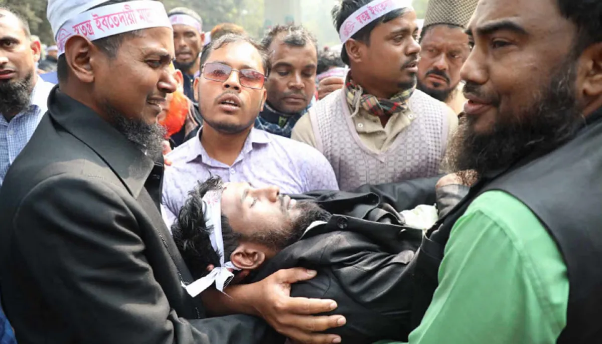Police batons water cannons in madrasah teachers movement