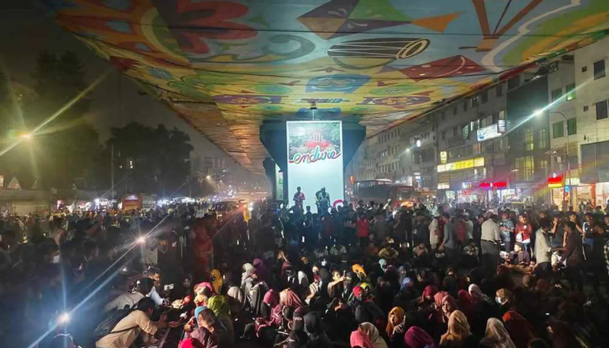 Students of titumir left the road emergency press conference at 11 pm