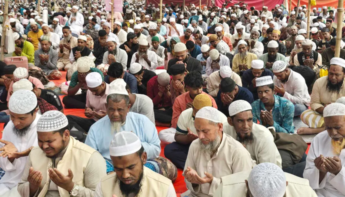 Biswa ijtema ended with the last prayer