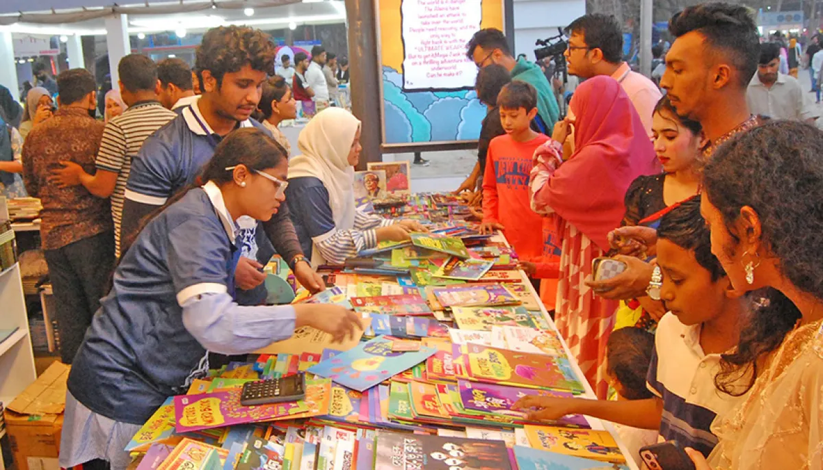 Book fair in pictures