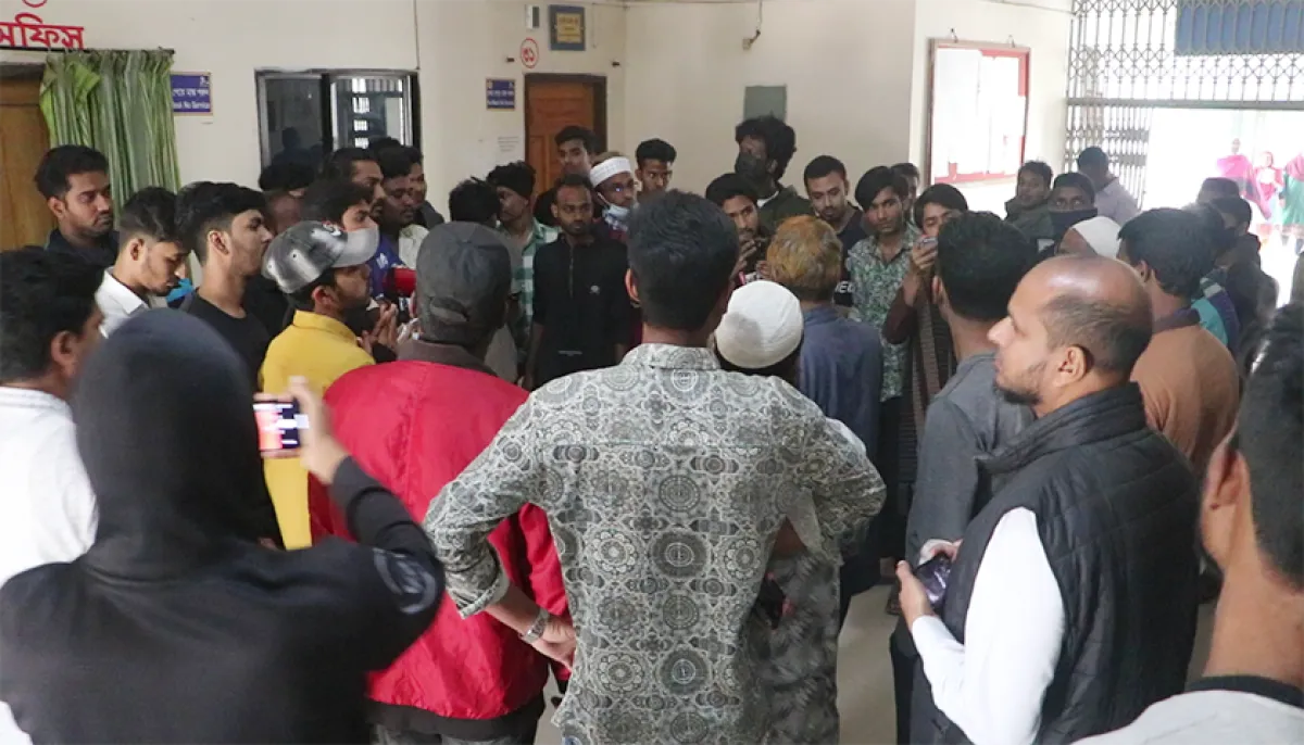 Students hospital surrounded in naogaon