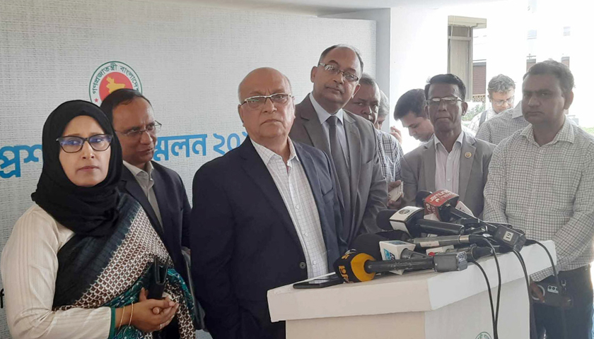 ভুয়া মুক্তিযোদ্ধা ধরতে ডিসিরা চান সুনির্দিষ্ট নির্দেশ | বিবিধ নিউজ 