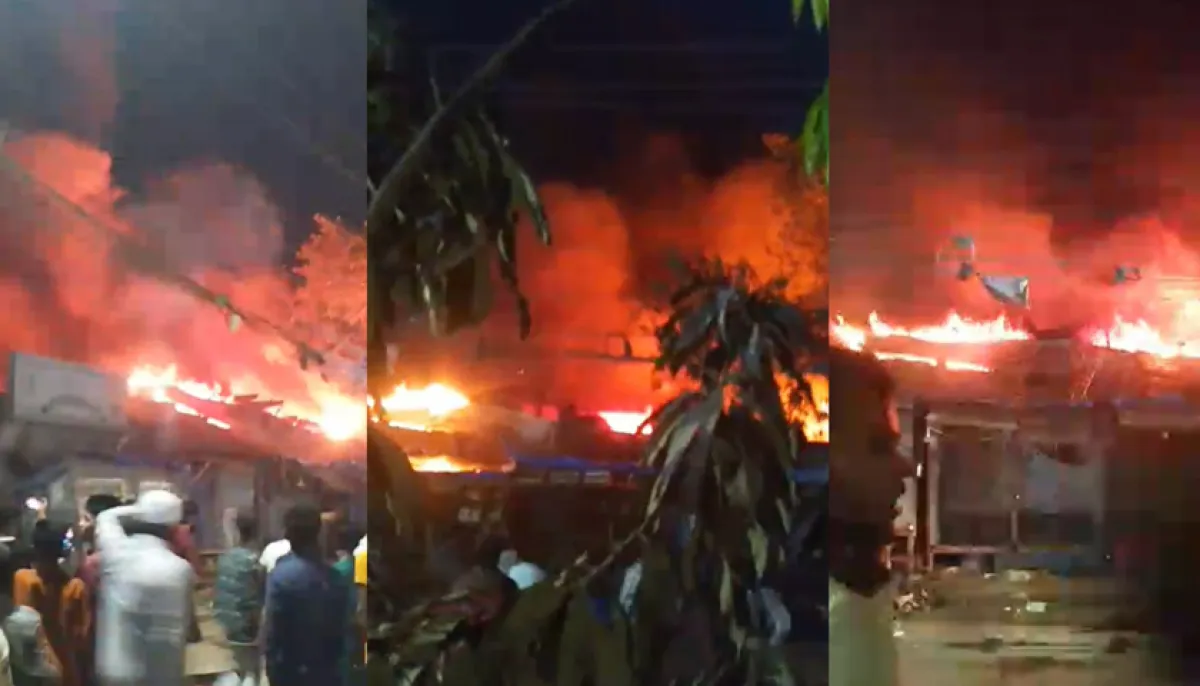 Horrible fire next to khilgaon taltala market