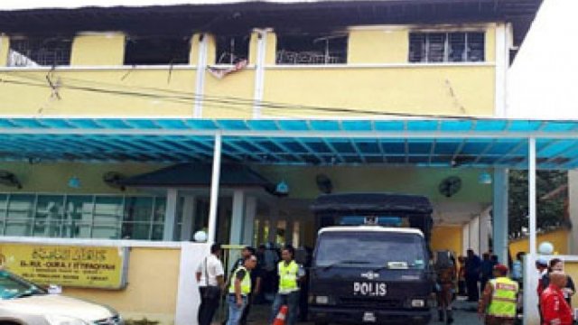 25 people, mostly students, killed in Malaysia school fire | Foreign studies News 