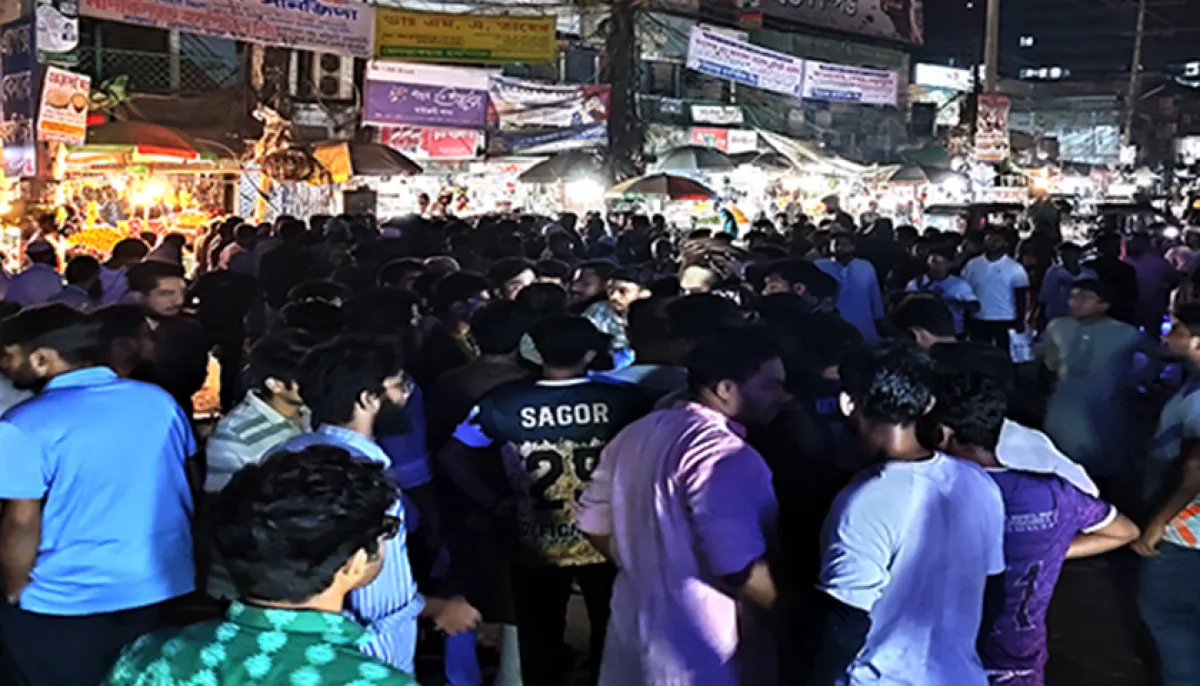 College student harassed in begumganj students block road