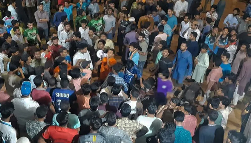ভিসির আশ্বাসে আন্দোলন প্রত্যাহার নজরুল বিশ্ববিদ্যালয় শিক্ষার্থীদের | বিশ্ববিদ্যালয় নিউজ 