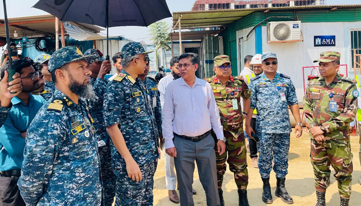 Vice chancellor inspects construction work of maritime universitys permanent campus