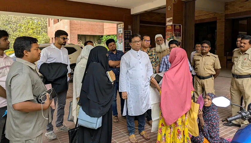 জাবি শিক্ষার্থীর মৃত্যু: আটক রিকশাচালককে ফাঁসানোর অভিযোগ পরিবারের | বিশ্ববিদ্যালয় নিউজ 