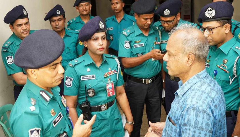 আওয়ামী লীগের মিছিল বন্ধ করতে না পারলে পুলিশের বিরুদ্ধে ব্যবস্থা: স্বরাষ্ট্র উপদেষ্টা | বিবিধ নিউজ 