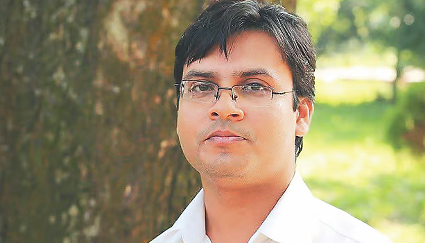 শিক্ষা ক্যাডার স্ত্রীরও এত টাকা! | ফিচার নিউজ 