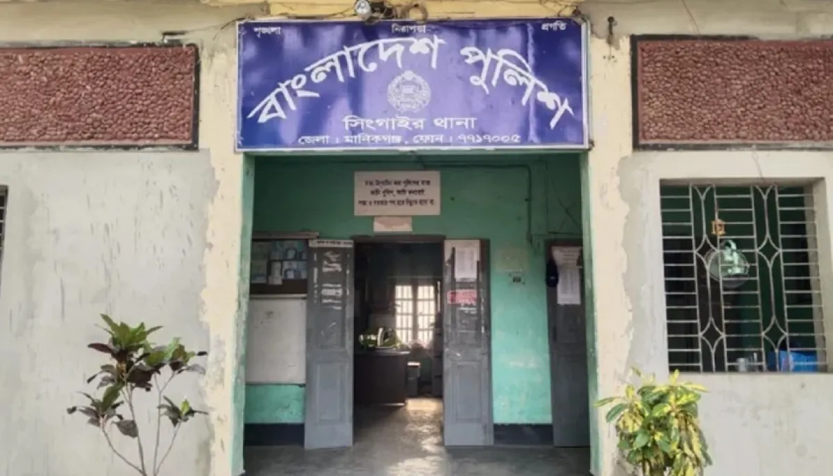 Grandmother hacked to death for protesting against eve teasing of granddaughter