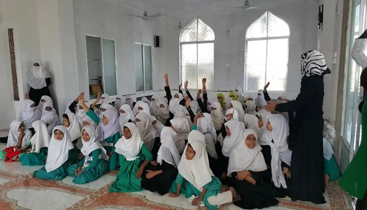 Recruitment notice for al humaira ra female alim madrasa