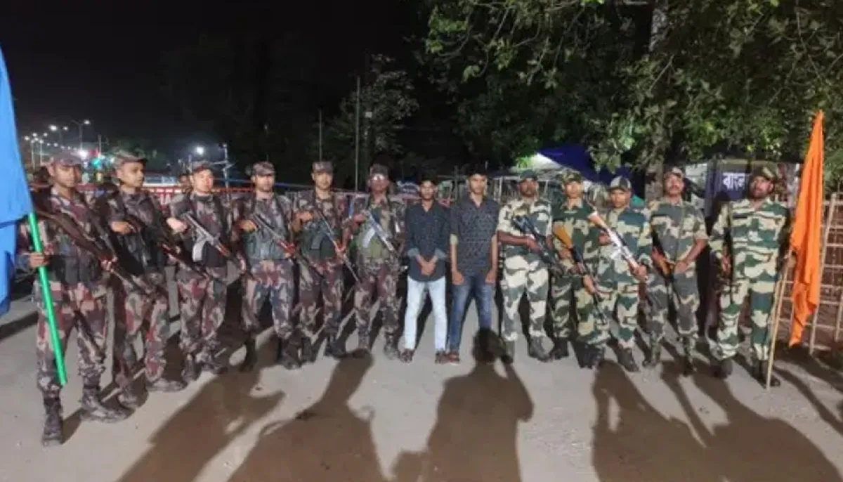 Bsf returns 2 bangladeshis including ssc examinee