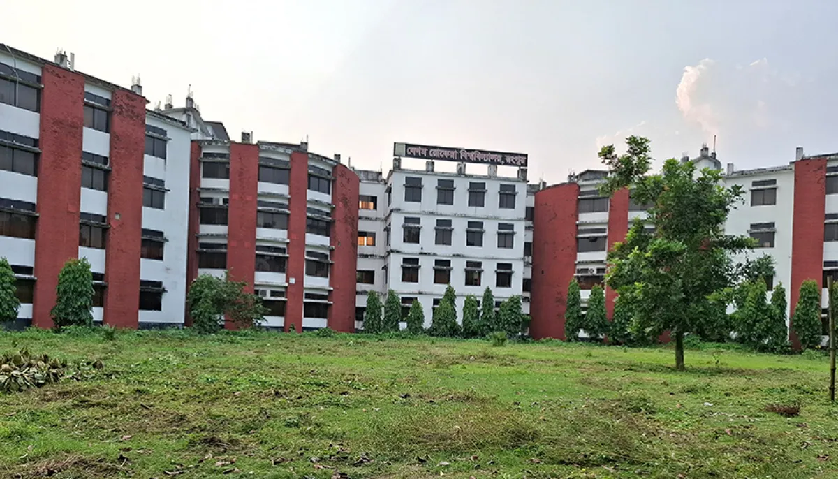 Students suffer from slow internet speed in berobi