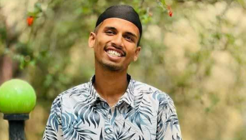 জুলাইযোদ্ধার তালিকায় আ.লীগ নেত্রীর মেয়ের নাম, প্রতিবাদ করায় কলেজছাত্রকে কুপিয়ে জখম | কলেজ নিউজ 