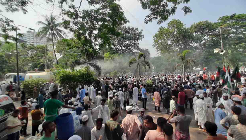আ.লীগ নিষিদ্ধের দাবির সমাবেশে পানি ছিটানো নিয়ে যা জানালো ডিএনসিসি | বিবিধ নিউজ 