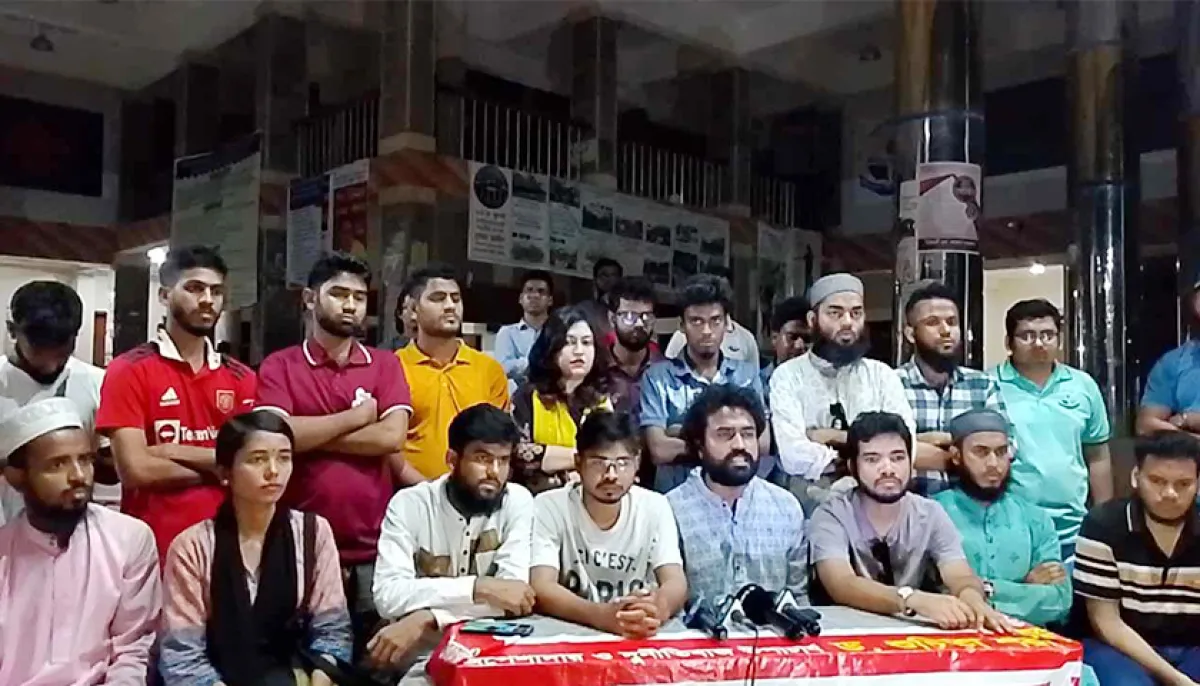 Bbu students on death hunger strike demanding removal of vc