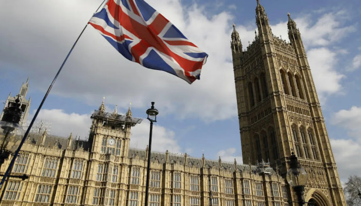 Uk gives bad news for foreign students