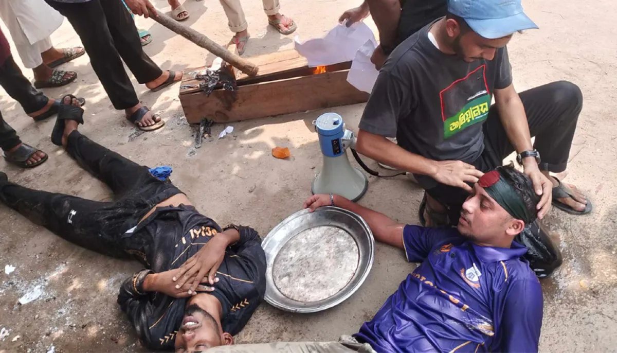 Tear gas and sound grenades thrown at jobi students long march