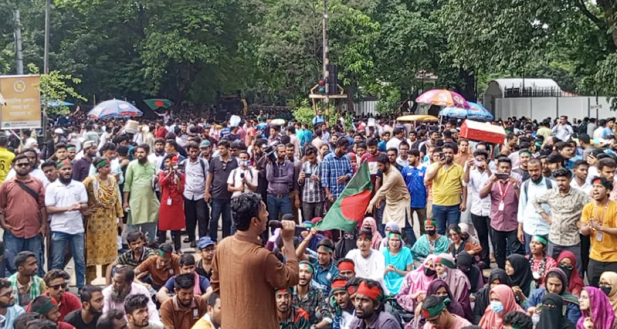 70 percent of students in 21 government universities are without housing facilities