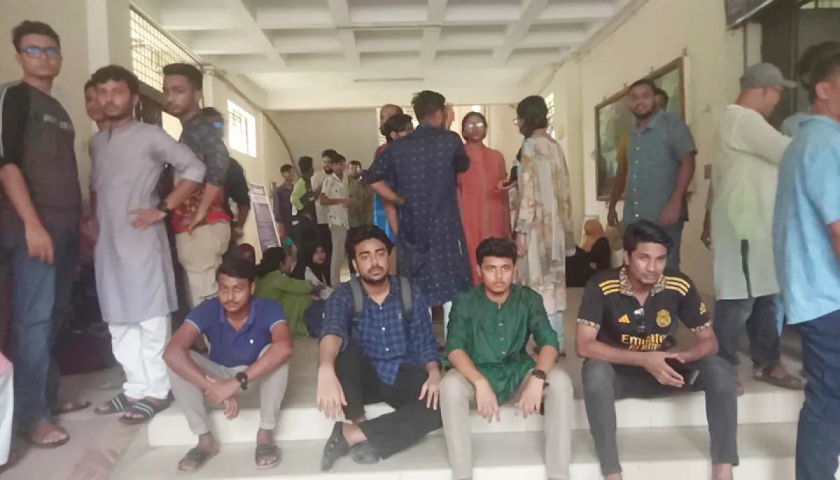 Students demand permanent expulsion of iu teacher hafiz
