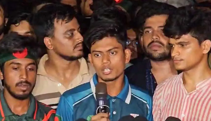 পুলিশ বলছে ২১ ঘণ্টা, জবি শিক্ষার্থী বলছে ২৬ ঘণ্টা ডিবি কার্যালয়ে ছিলাম | বিশ্ববিদ্যালয় নিউজ 