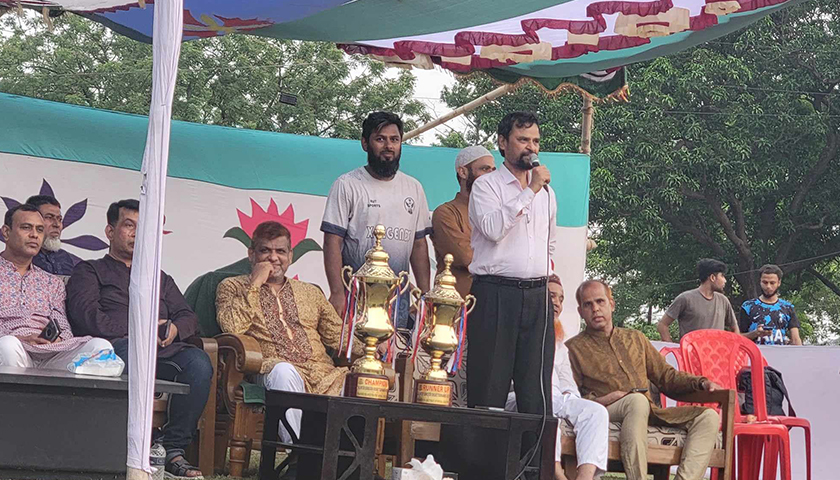 শেকৃবিতে আন্তঃসেমিস্টার ক্রিকেট টুর্নামেন্টে চ্যাম্পিয়ন লেভেল-৩ | বিশ্ববিদ্যালয় নিউজ 