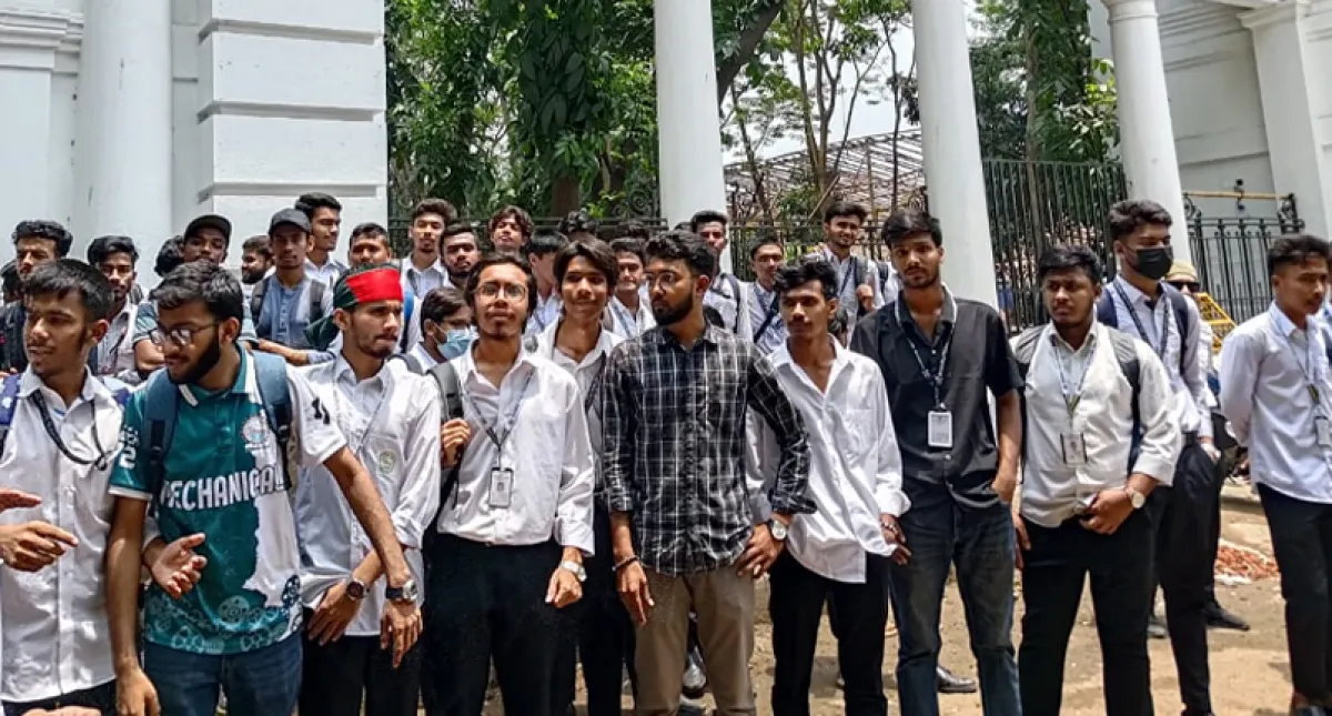 Polytechnic students to continue protests